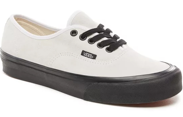 Shop Vans Anaheim Factory Authentic 44 Dx ''Weiß Schwarz'' VN0A38ENUL4