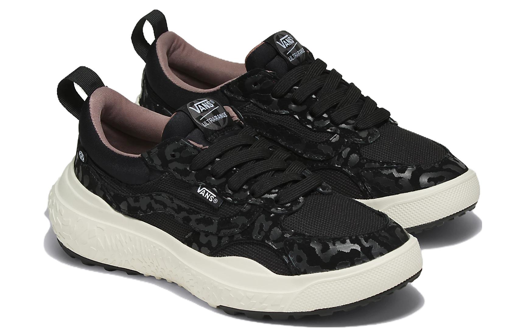 Lookbook 반스 애니멀 울트라레인지 네오 VR3 블랙 (Vans Animal UltraRange Neo VR3 Black) VN000BCEBLK