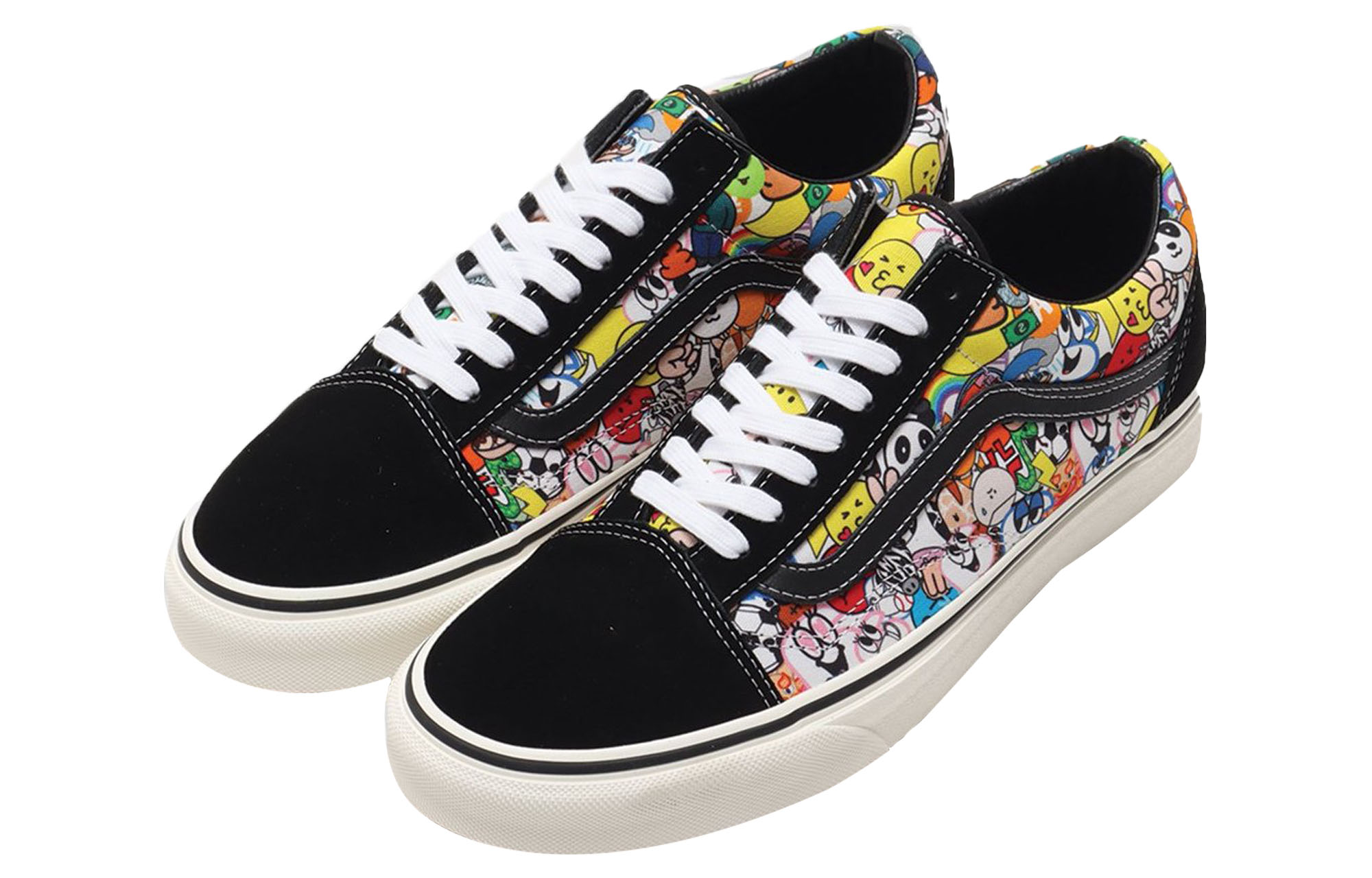 Buy Vans ATMOS x Classic Slip-On 'Streetwear Hitam Low-Top' VN0A7Q2J33