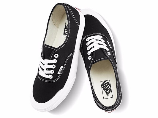 반스 어센틱 138 '블랙' (Vans Authentic 138 'Black') VN0A3TK61WX Lookbook 반스 어센틱 138 '블랙' (Vans Authentic 138 'Black') VN0A3TK61WX