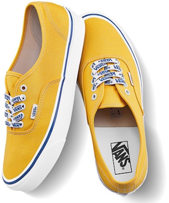 Vans Authentic 44 低筒 滑板鞋 男女同款 黃色 Shop Vans Authentic 44 低筒 滑板鞋 男女同款 黃色
