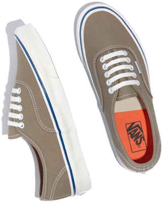 Vans Authentic 44 Deck 'Anaheim Factory - 地衣' VN0A5JMQLIC Lookbook Vans Authentic 44 Deck 'Anaheim Factory - 地衣' VN0A5JMQLIC
