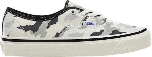 Vans Authentic 44 DX 'Anaheim Factory - Camo' VN0A38ENV7G1 Vans Authentic 44 DX 'Anaheim Factory - Camo' VN0A38ENV7G1