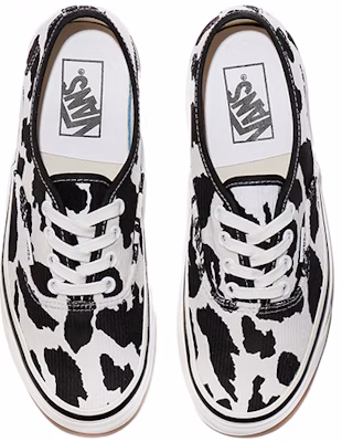 Vans 男女 Authenic 44 DX 休闲鞋 黑/白 VN0A54F29GP Shop Vans 男女 Authenic 44 DX 休闲鞋 黑/白 VN0A54F29GP