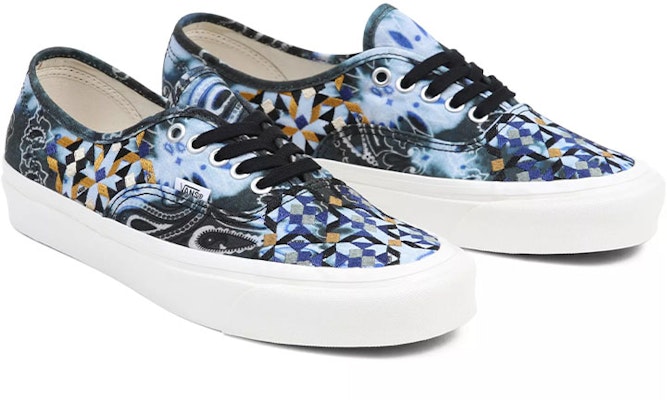 Vans Authentic 44 DX '混合马赛克' VN0A54F2BLK Lookbook Vans Authentic 44 DX '混合马赛克' VN0A54F2BLK