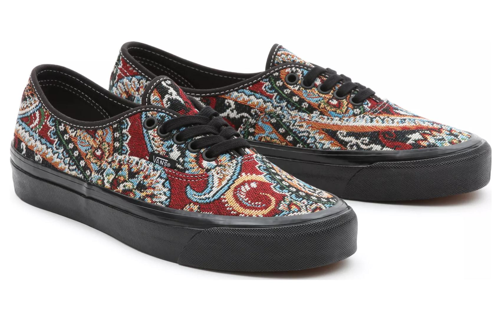 Lookbook Vans Authentic 44 DX "ペイズリー" VN0A7Q5CCX9