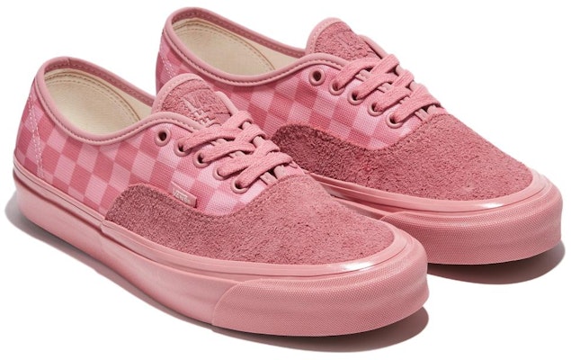 반스 어센틱 44 DX (더스티 로즈) VN0A7Q5CCAD Lookbook 반스 어센틱 44 DX (더스티 로즈) VN0A7Q5CCAD