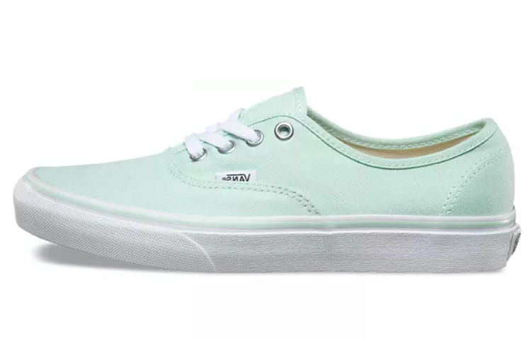 Buy Vans Authentic "ベイ" VN0A38EMMQV