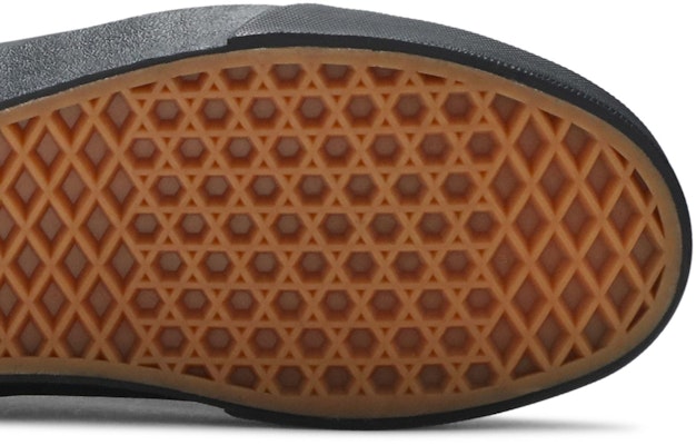 Vans Authentic 'Black' VN000EE3BKA Details for Vans Authentic 'Black' VN000EE3BKA
