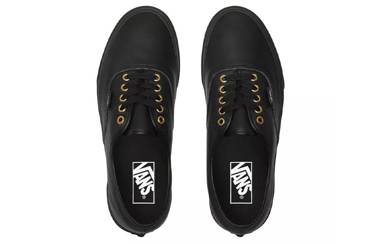 Shop 萬斯Authentic '黑色' VN0A2Z5IL3A