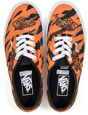 Vans Authentic 'Sulam Harimau Hitam Jingga' VN0A5KRDORA(S-BOX) Purchase Vans Authentic 'Sulam Harimau Hitam Jingga' VN0A5KRDORA(S-BOX)