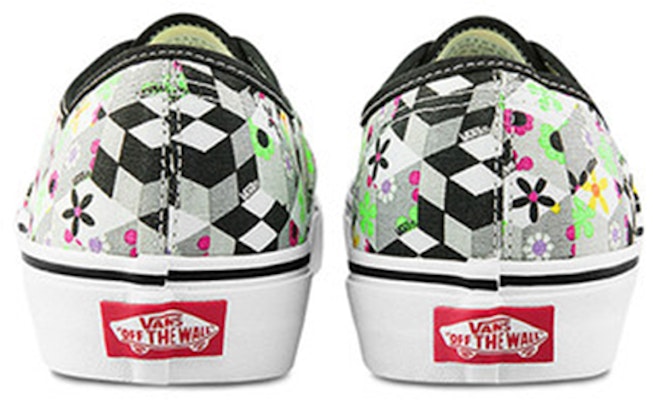 Vans AUTHENTIC (CUBO AJEDREZ) Negro VN0A348A3XR Shop Vans AUTHENTIC (CUBO AJEDREZ) Negro VN0A348A3XR