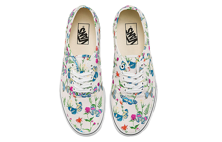 Lookbook Vans Authentic Butterfly 'Putih' VN0A5HZSUC0