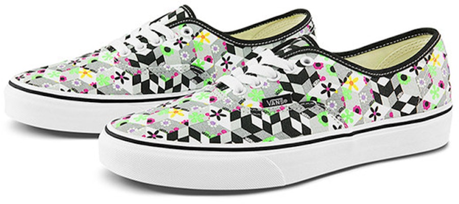 Vans AUTHENTIC (CHECKER CUBE) Hitam VN0A348A3XR Lookbook Vans AUTHENTIC (CHECKER CUBE) Hitam VN0A348A3XR