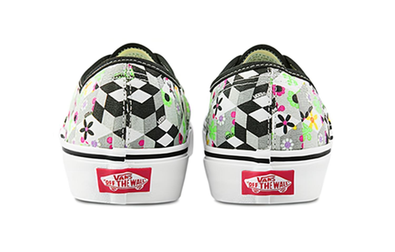 Purchase Vansオーセンティック (チェッカーキューブ) ブラック VN0A348A3XR