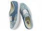 Shop Vans Authentic '牛仔布多色' VN0A5KRD448