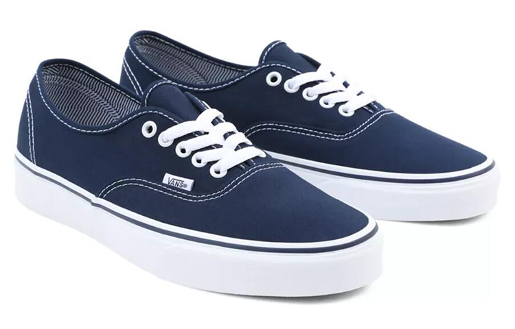Shop Vans Authentic「禮服藍」VN000EE332D