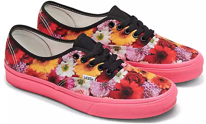 Vans Authentic 圓頭舒適 保暖耐磨 低筒 滑板鞋 男女款 粉色 Lookbook Vans Authentic 圓頭舒適 保暖耐磨 低筒 滑板鞋 男女款 粉色