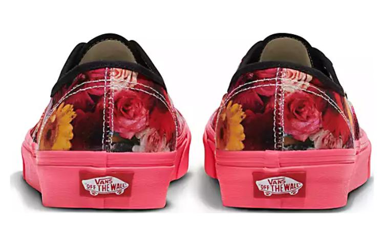 Shop Vans Authentic 圓頭舒適 保暖耐磨 低筒 滑板鞋 男女款 粉色