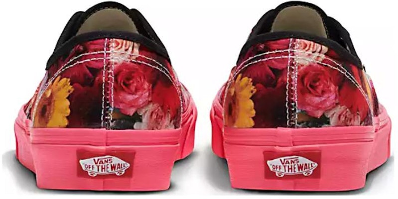 Vans Authentic 圓頭舒適 保暖耐磨 低筒 滑板鞋 男女款 粉色 Shop Vans Authentic 圓頭舒適 保暖耐磨 低筒 滑板鞋 男女款 粉色