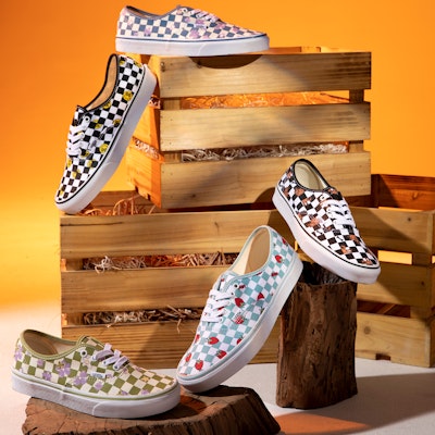 Vans Wallpaper Authentic 'Hijau Putih' VN0A5KS9LTB Details for Vans Wallpaper Authentic 'Hijau Putih' VN0A5KS9LTB