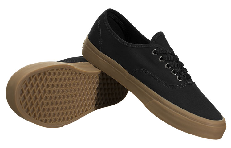 Shop Vans Authentic '淺褐黑色' VN0A38EMLPT