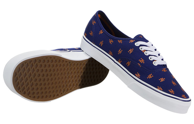 Shop 반스 어센틱 '뉴욕 메츠' (Vans Authentic 'New York Mets') VN0A2Z5IKU4