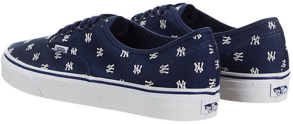 반스 어센틱 뉴욕 양키스 (or) 반스 Authentic 양키스 VN0A2Z5IKU3 Lookbook 반스 어센틱 뉴욕 양키스 (or) 반스 Authentic 양키스 VN0A2Z5IKU3
