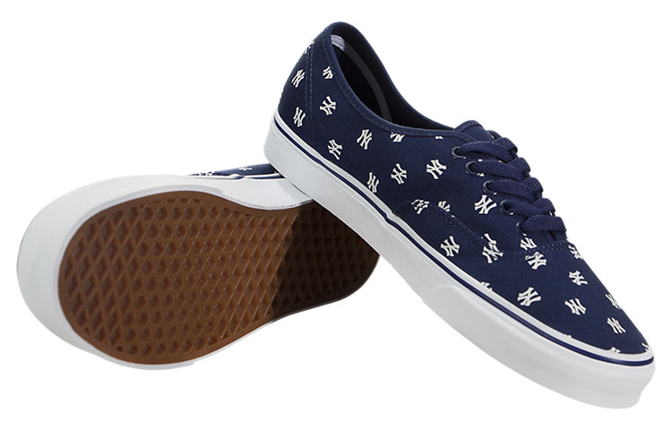 Shop Vans Authentic 'New York Yankees' VN0A2Z5IKU3