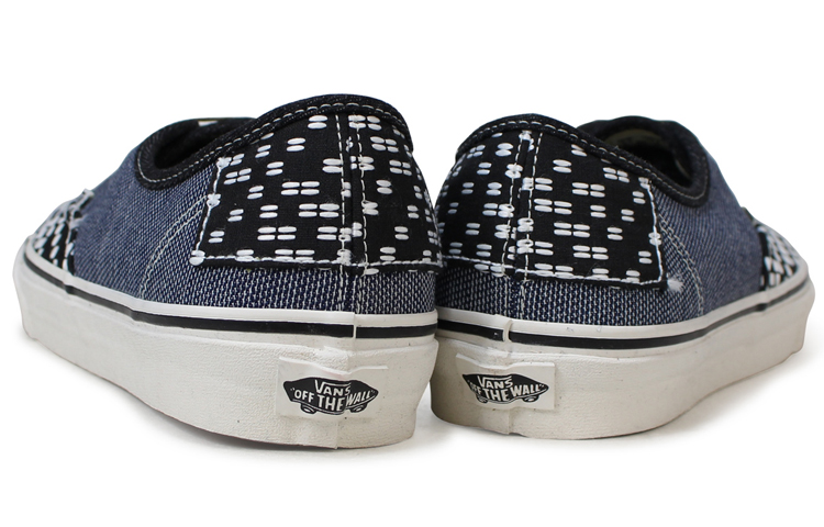 Shop Vans Authentic パッチワーク (Vans Authentic Patchwork) VN0A38EMQ9H