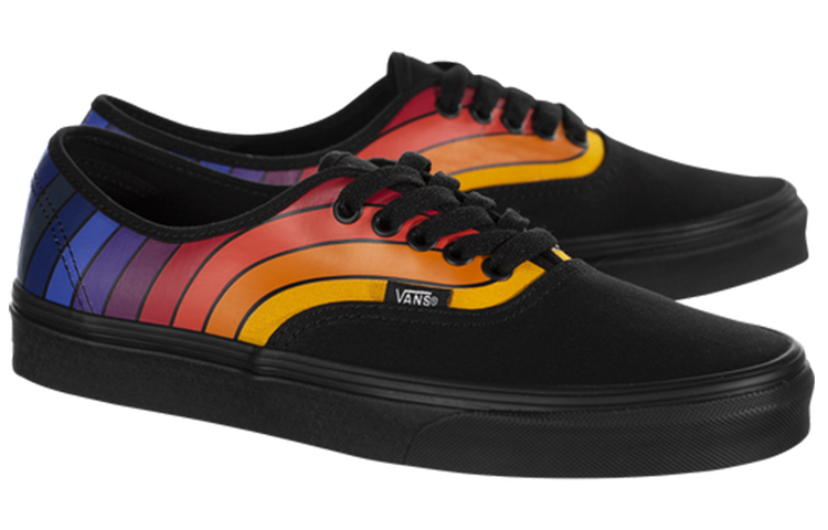 Order Vans Authentic 'Refract - Hitam' VN0A2Z5IWN6