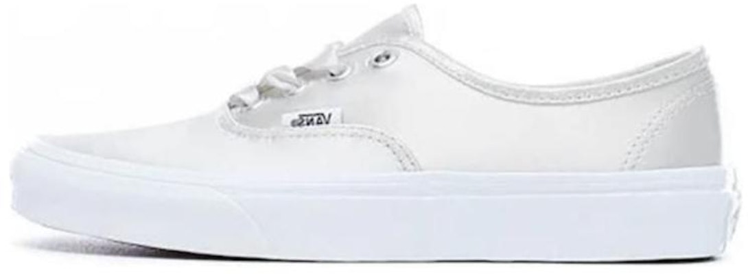 Vans Authentic '缎面奢华浅银色' 运动鞋 VN0A38EMQ9J Buy Vans Authentic '缎面奢华浅银色' 运动鞋 VN0A38EMQ9J