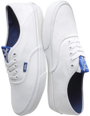 Vans オーセンティック サーフ (白) VN0A38BZN3A Lookbook Vans オーセンティック サーフ (白) VN0A38BZN3A