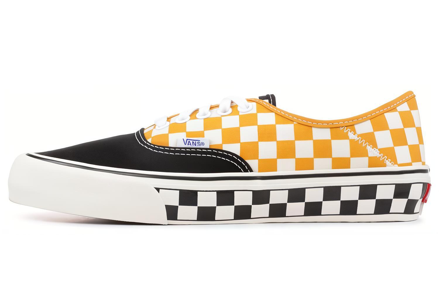 Buy 반스 어센틱 "서프 체크"  (Bansuh Eosenthik "Seopeu Chekeu") VN0A3MU6U6T