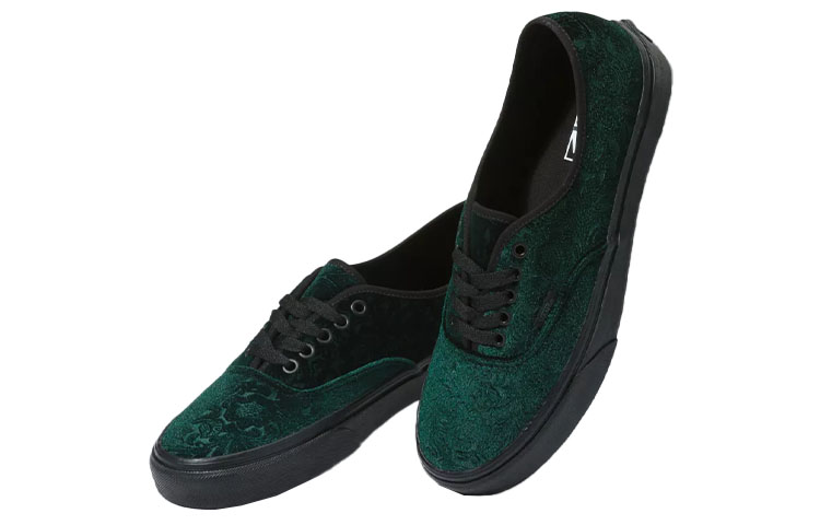 Lookbook Vans Authentic '天鹅绒-丛林绿黑' VN0A5KRD8E8