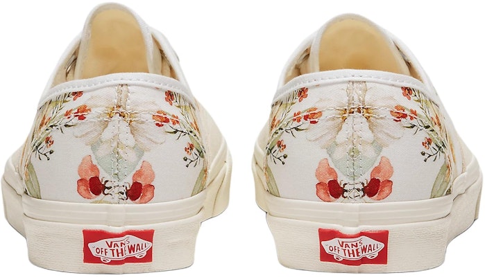 반스 어센틱 화이트 (Vans Authentic White) VN0A3VC1537 Lookbook 반스 어센틱 화이트 (Vans Authentic White) VN0A3VC1537