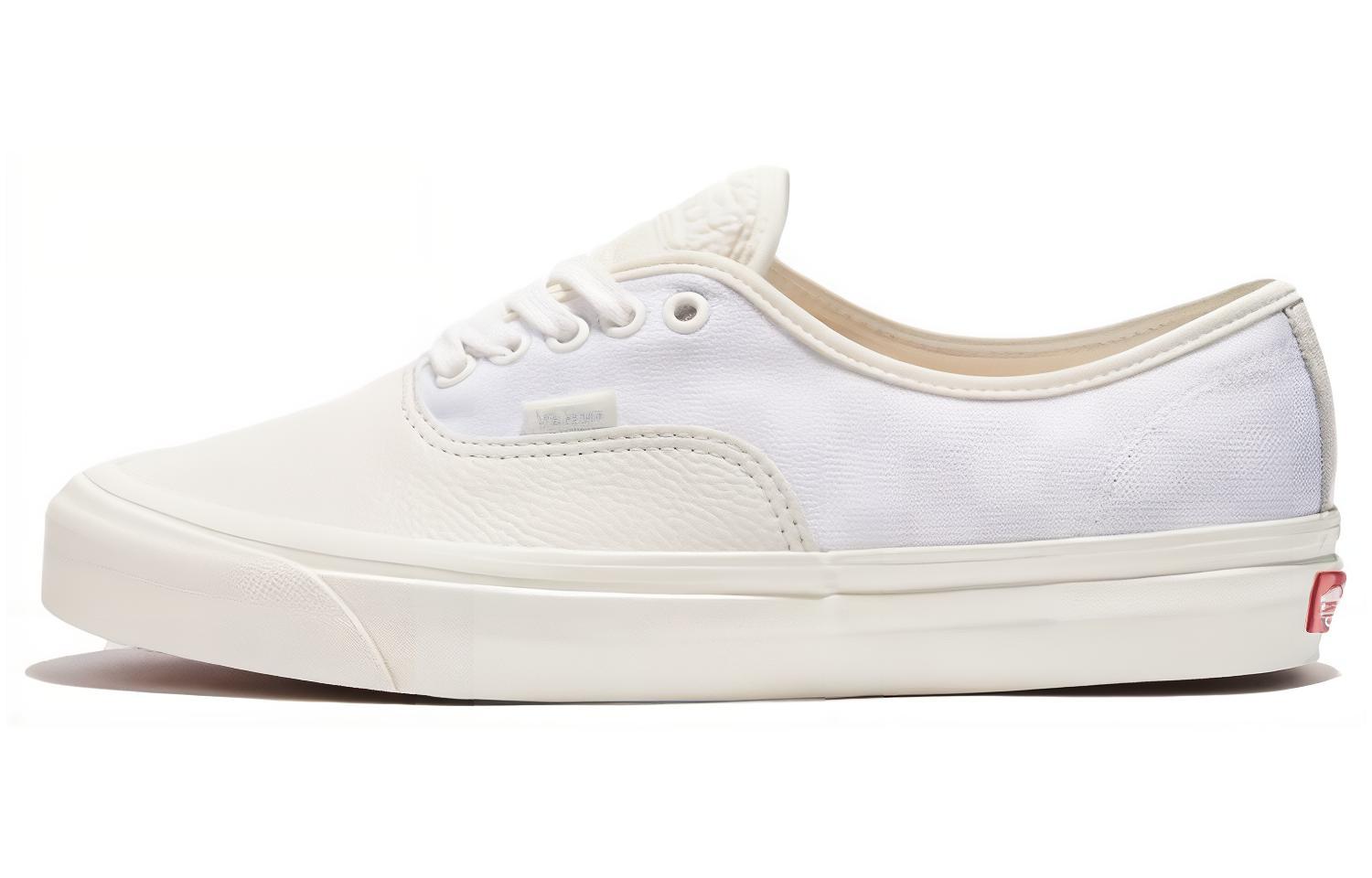 Buy 반스 어센틱 '화이트' (Vans Authentic '화이트') VN0A7Q5CBPM1