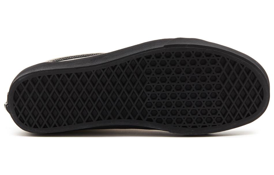 Shop Vans Authentic 'Blanco Negro' VN0A7Q2JKIG