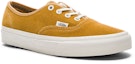 Lookbook Vans Unisex Authentic Sneakers Kuning/Putih VN0004MLJPM