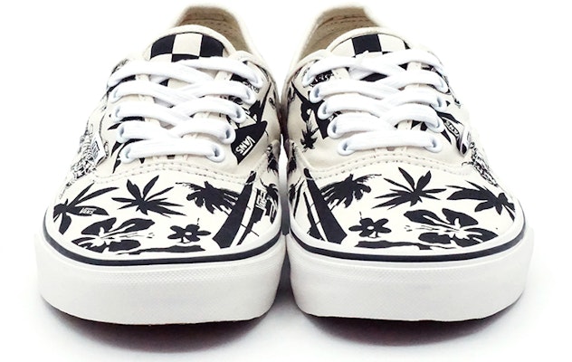 Vans Authentic "Family" 黑白 Shop Vans Authentic "Family" 黑白