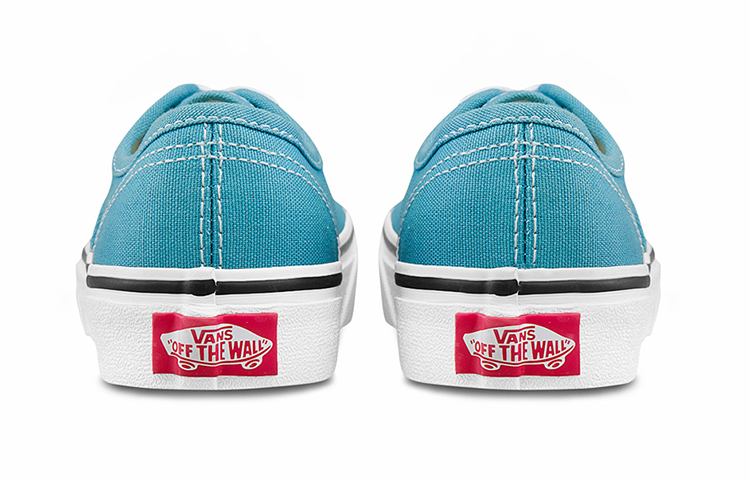 Shop Vans Authentic Azul BP VN0A3UIV33L