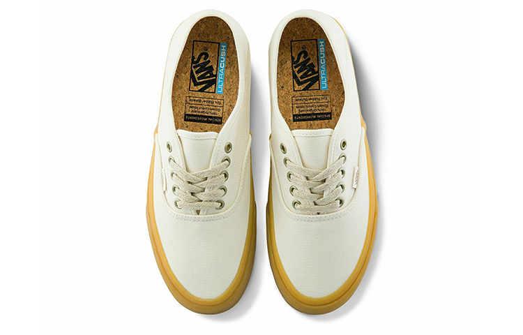 Shop Vans Authentic 透氣耐磨防滑 低幫 板鞋 男女同款 象牙白