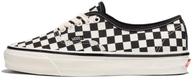 vans-authentic-checkerboard-black-white-vn-000-ct-7-kig-1