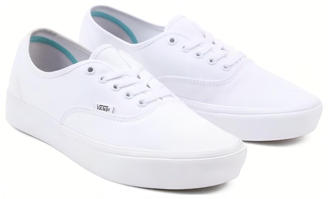 Vans Authentic 舒适缓震 '纯白' VN0A3WM7VNG Lookbook Vans Authentic 舒适缓震 '纯白' VN0A3WM7VNG