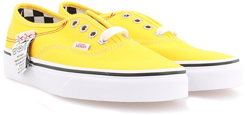 Vans Authentic HC 'DIY - Lemon Chrome' Lelaman Kuning VN0A4UUC1AE Lookbook Vans Authentic HC 'DIY - Lemon Chrome' Lelaman Kuning VN0A4UUC1AE