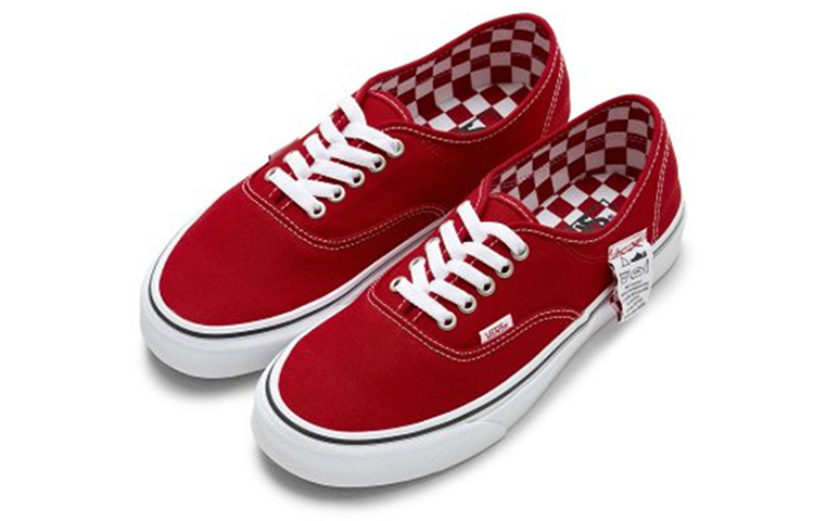 Lookbook Vans Authentic HC ''Fai Da Te - Rosso Corsa'' VN0A4UUC9GV