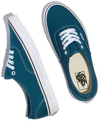 范斯经典款湖蓝色 VN0A5HZS9EM Shop 范斯经典款湖蓝色 VN0A5HZS9EM