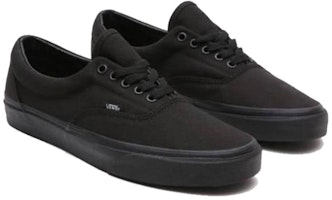 Vans Authentic Lo Pro '黑色' 低帮帆布鞋 VN000GYQBKA Lookbook Vans Authentic Lo Pro '黑色' 低帮帆布鞋 VN000GYQBKA