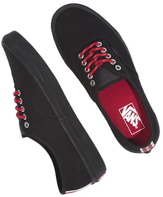 Kasut Vans Authentic Low-Top Hitam/Merah VN0A348A2NY Lookbook Kasut Vans Authentic Low-Top Hitam/Merah VN0A348A2NY
