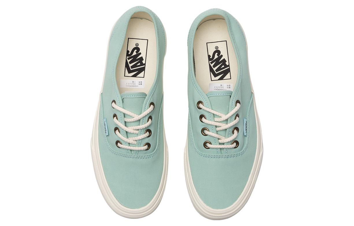 Lookbook Vans Authentic ロー "アークティックグリーン" VN0A5KRDAVI